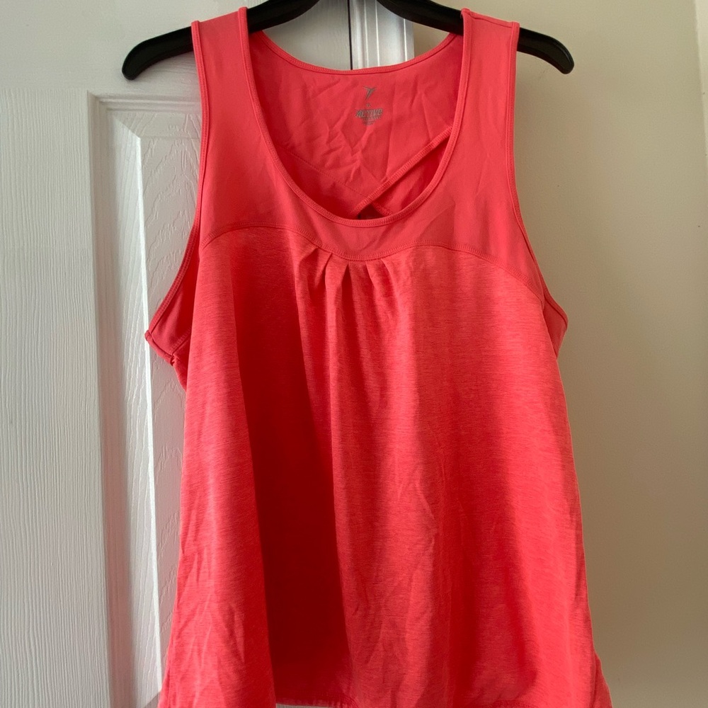 Women's Pink Active Sleeveless Top